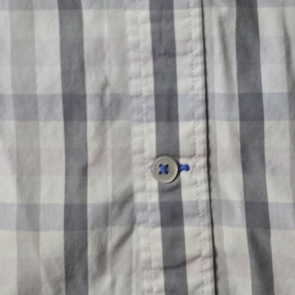 Gap Men’s Non-Iron Slim Fit Dress Shirt | Plaid Button-Up | Long Sleeve | Medium - Picture 10 of 16